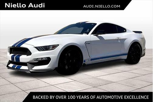 2018 Ford Shelby GT350 Base