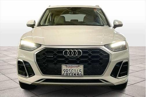 2022 Audi Q5 45 S line Premium Plus