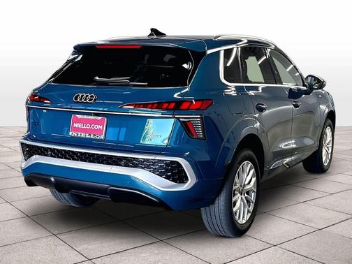 MALPELO BLUE 2026 Audi Q3 TFSI quattro S tronic