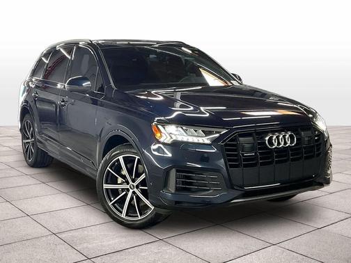 Waitomo Blue Metallic 2023 Audi Q7 55 Premium Plus