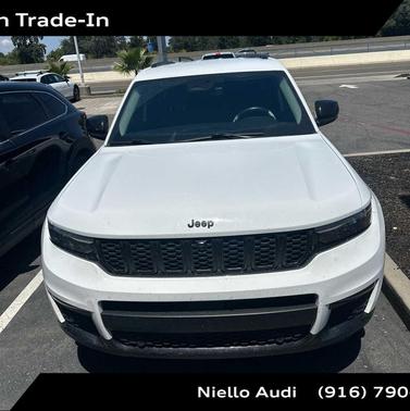 Bright White Clear Coat 2023 Jeep Grand Cherokee L Limited