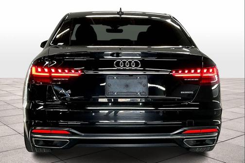 2023 Audi A4 45 S line Premium Plus