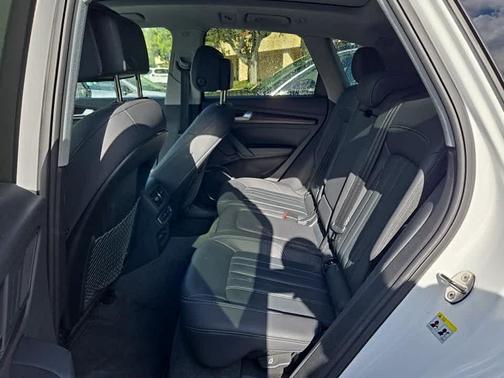2023 Audi Q5 40 Premium