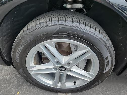 2022 Audi Q5 55 S line Premium