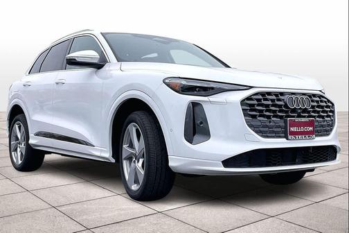 2025 Audi Q5 Premium Plus TFSI quattro S tronic