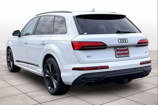 2026 Audi Q7 55 Premium Plus