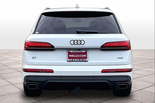 2026 Audi Q7 55 Premium Plus