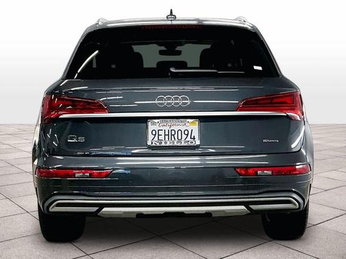 2023 Audi Q5 40 Premium