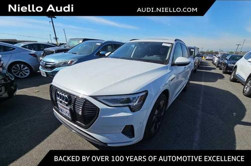 2021 Audi e-tron Premium