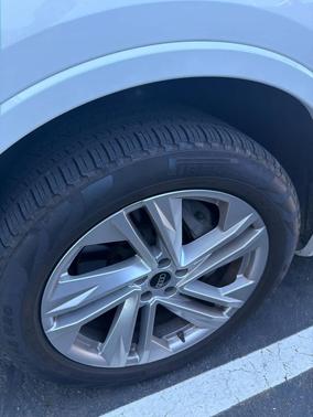 2023 Audi Q7 55 Premium Plus