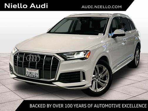 2023 Audi Q7 55 Premium Plus