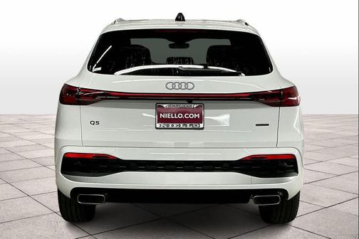 2025 Audi Q5 Premium TFSI quattro S tronic