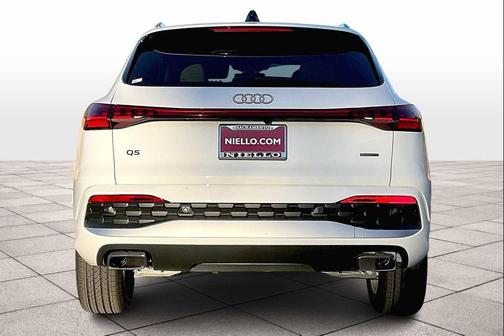 2025 Audi Q5 Premium TFSI quattro S tronic