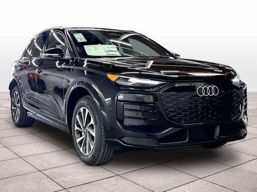 MYTHOS BLACK 2027 Audi Q6 e-tron Premium