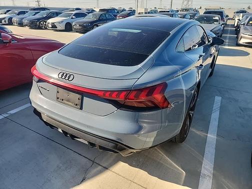 2022 Audi e-tron GT Prestige