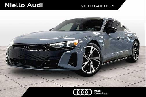 2022 Audi e-tron GT Prestige