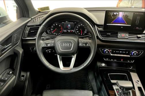 2025 Audi Q5 45 S line Premium