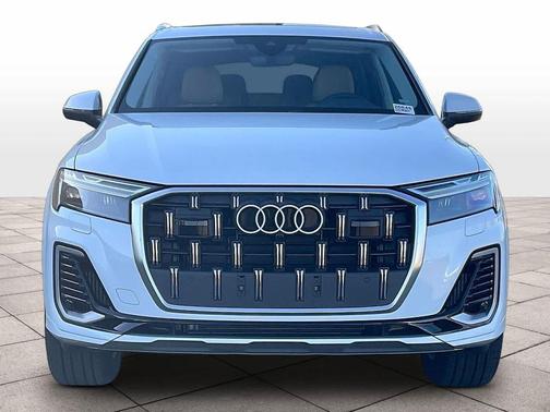 2026 Audi Q7 55 Premium