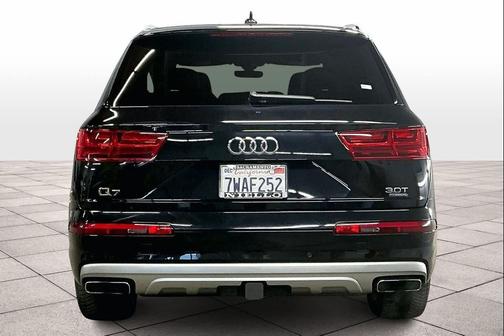 2017 Audi Q7 3.0T Prestige