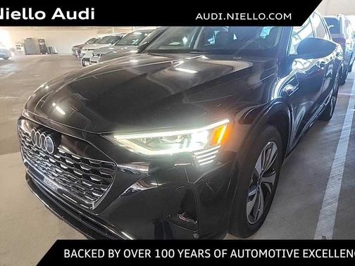 2024 Audi Q8 e-tron Premium