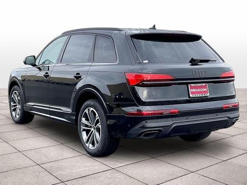 2026 Audi Q7 45 Premium