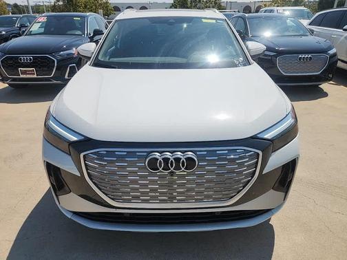 2023 Audi Q4 e-tron Premium Plus 50 quattro