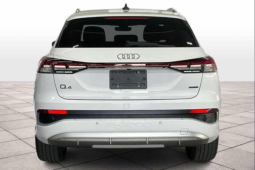 2023 Audi Q4 e-tron Premium Plus 50 quattro