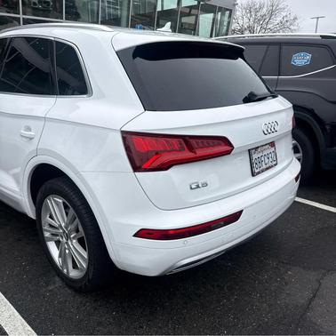 2018 Audi Q5 2.0T Premium Plus