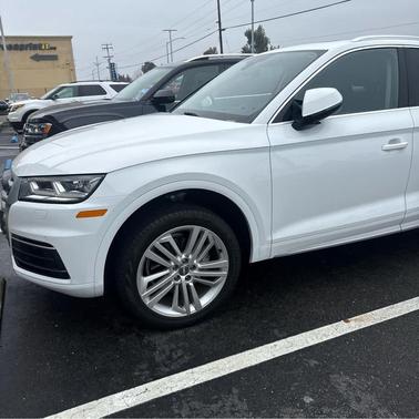 2018 Audi Q5 2.0T Premium Plus