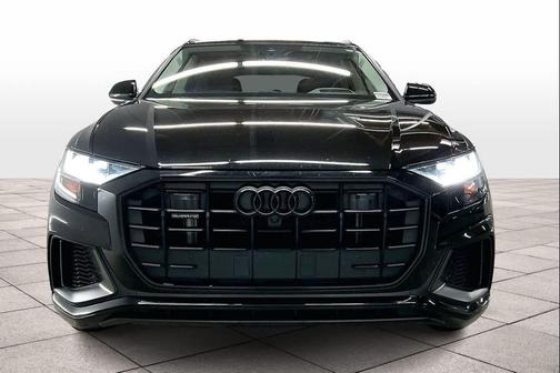 2023 Audi Q8 55 Prestige