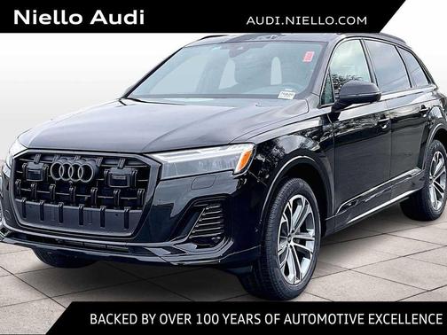 2026 Audi Q7 45 Premium