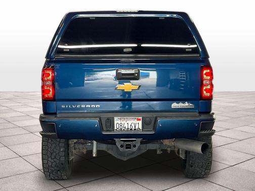 Deep Ocean Blue Metallic 2015 Chevrolet Silverado 2500 High Country