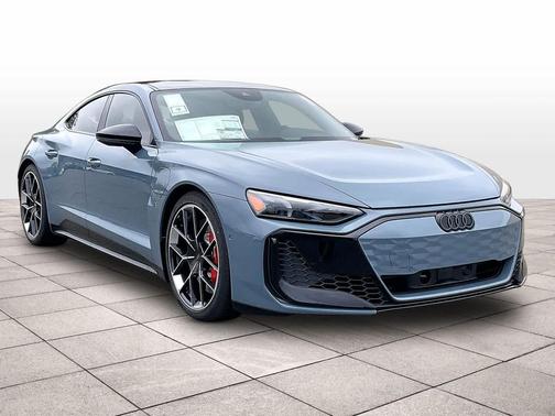 2026 Audi RS e-tron GT quattro