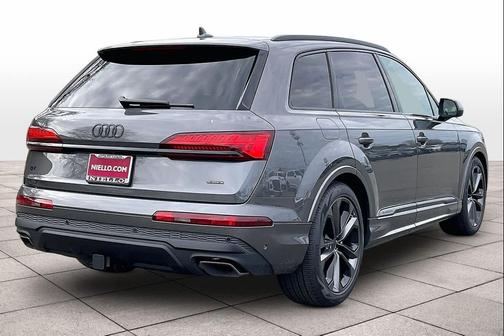 2026 Audi Q7 55 Premium Plus