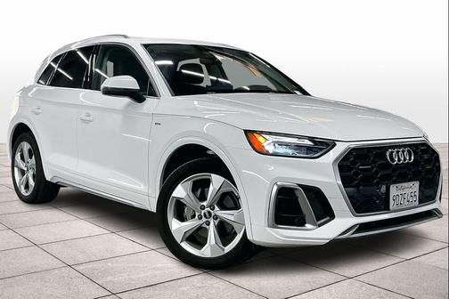 2023 Audi Q5 45 S line Premium Plus