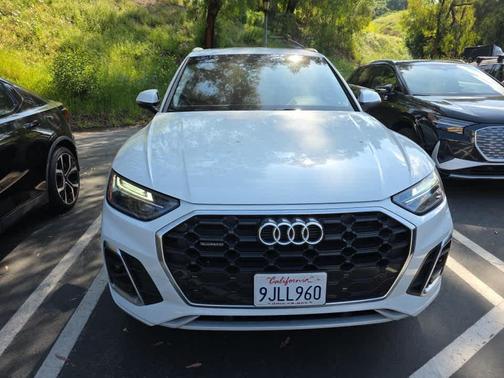2023 Audi Q5 45 S line Premium