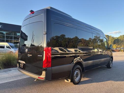 2025 Mercedes-Benz Sprinter 2500 High Roof