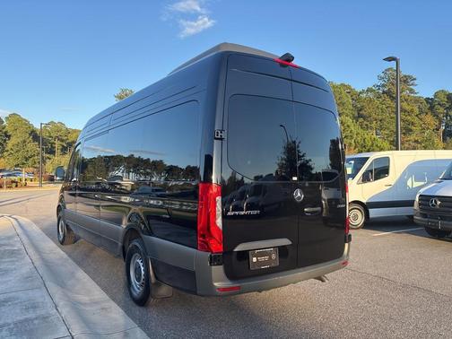 2025 Mercedes-Benz Sprinter 2500 High Roof