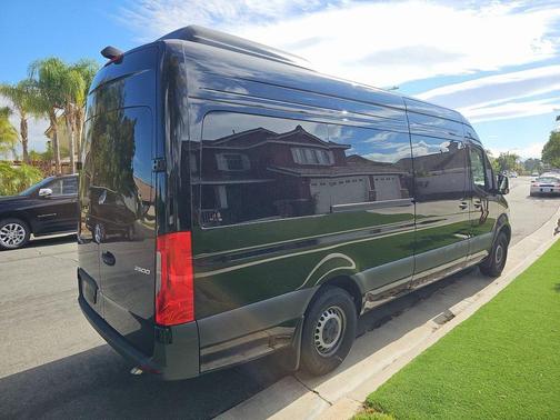 2025 Mercedes-Benz Sprinter 2500 High Roof
