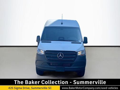 2025 Mercedes-Benz Sprinter 2500 Standard Roof