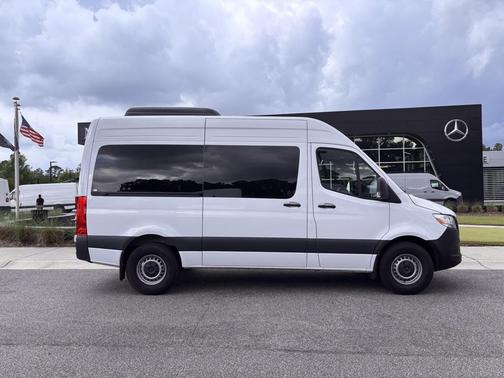 2024 Mercedes-Benz Sprinter 2500 Standard Roof