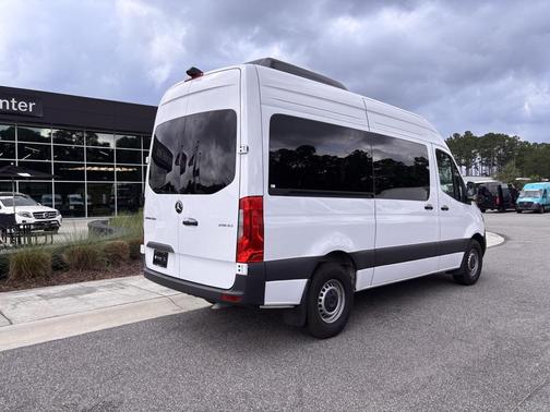 2024 Mercedes-Benz Sprinter 2500 Standard Roof