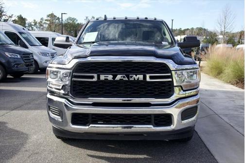 2020 RAM 2500 Tradesman Regular Cab 4X2 8' Box