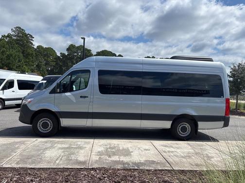 2025 Mercedes-Benz Sprinter 2500 High Roof