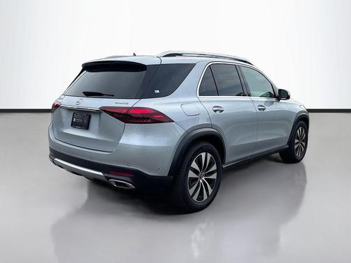 Cirrus Silver Metallic 2024 Mercedes-Benz GLE 350 4MATIC