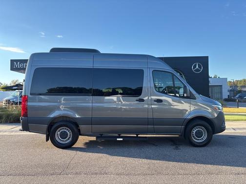 2024 Mercedes-Benz Sprinter 2500 Standard Roof