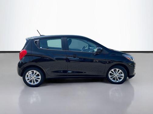 Mosaic Black Metallic 2022 Chevrolet Spark 1LT