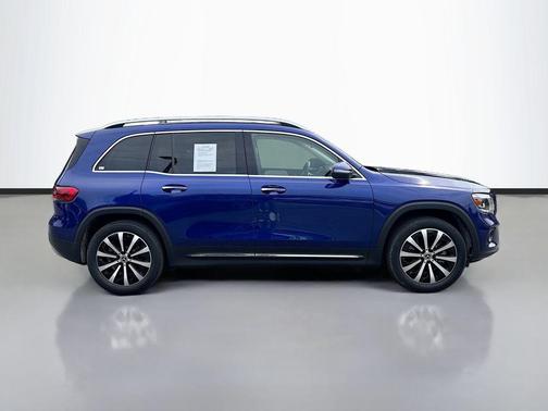 Galaxy Blue Metallic 2023 Mercedes-Benz GLB 250 Base