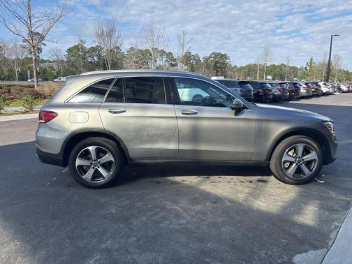 Mojave Silver Metallic 2022 Mercedes-Benz GLC 300 Base