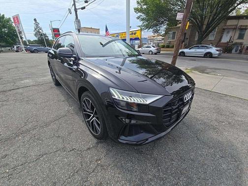 2019 Audi Q8 3.0T Premium